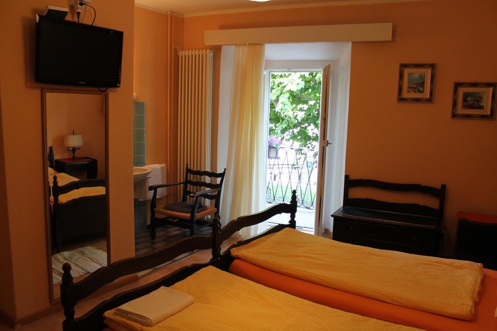 Osteria Battello Hotell Caslano Eksteriør bilde